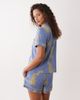 Chelsea Peers Chelsea Peers short sleeve jersey camp collar shirt and shorts pajama set with leopard print in blue - 4