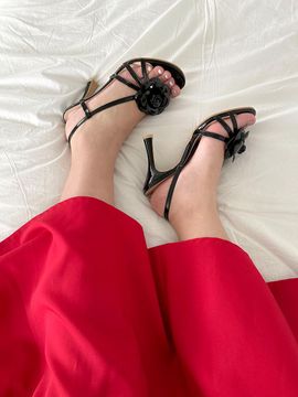 CHERTOI SEOUL Camellia Sandals