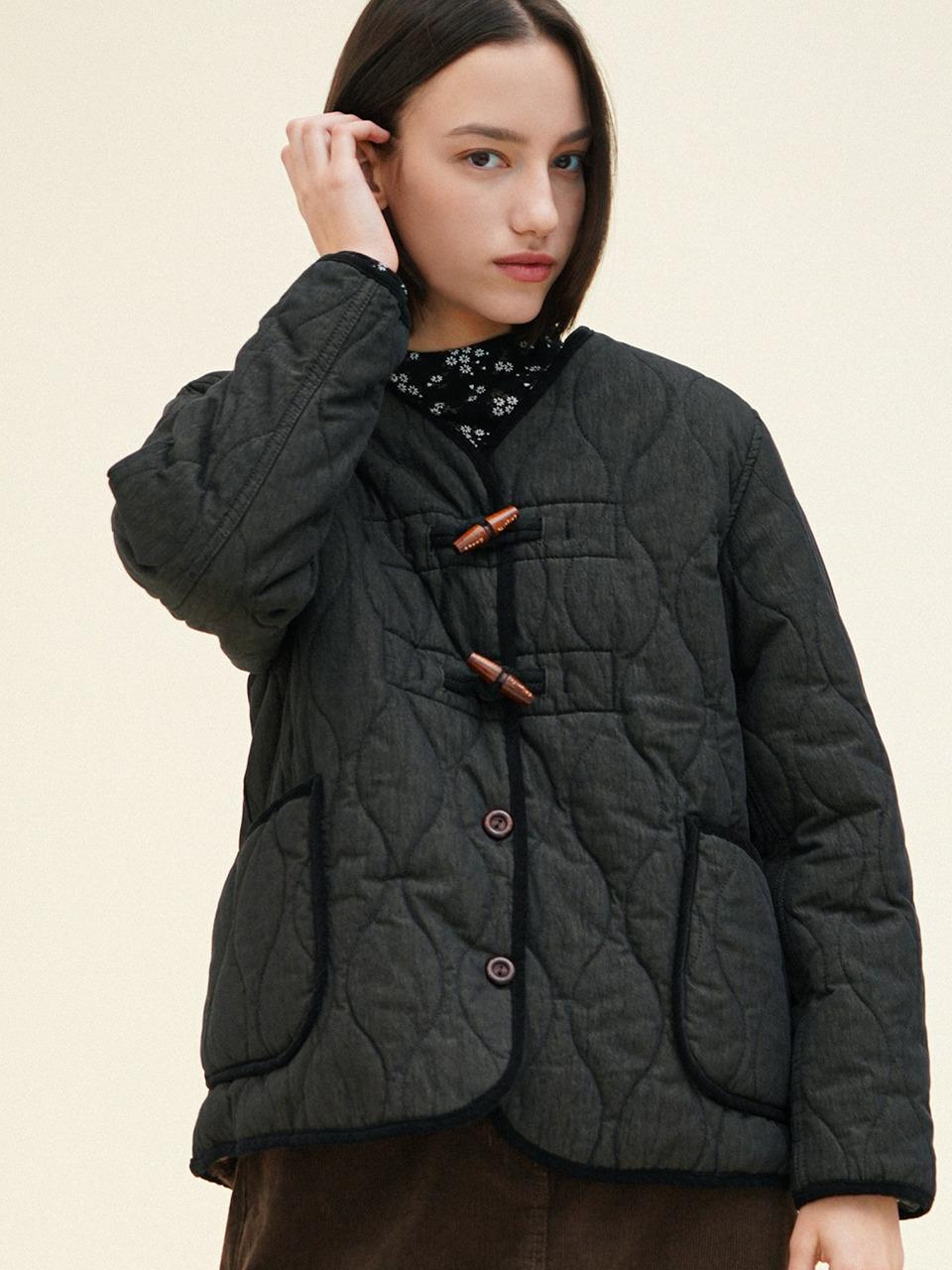 CHIQUITA Quilted Like Denim Jumper Jacket [Black] (244101SBK)