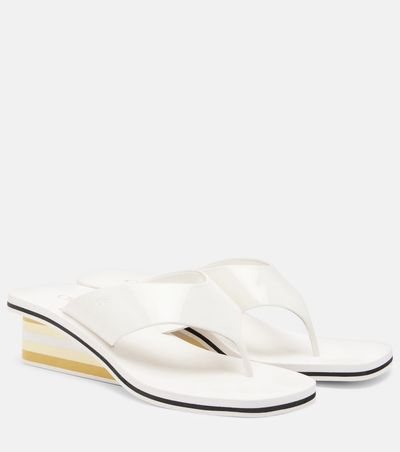 Chloe ChloÃ© Swimming Cool patent leather thong sandals