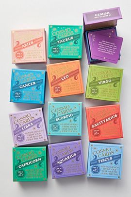 Chronicle Books The Cosmo Cards Deck