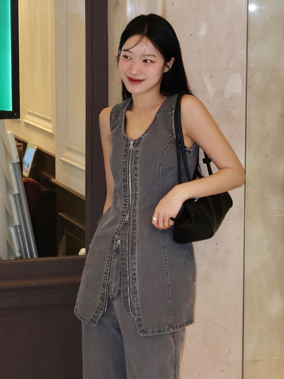 CITTA Fade Washed Stripe Zip-Up Dress (CTOP706) [Faded Black]