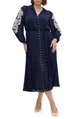 City Chic City Chic Adorn Pleated Long Sleeve Maxi Dress