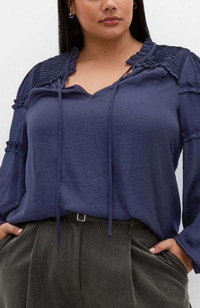 City Chic City Chic Ruffle Puff Sleeve<br />Peasant Blouse
