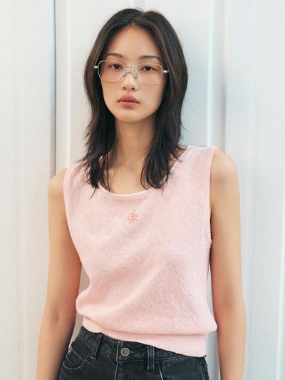 CITYBREEZE Boucle Symbol Logo Sleeveless Top_Pink