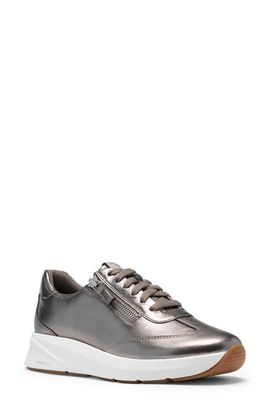 Clarks(r) Clarks(r) Code R Run Sneaker