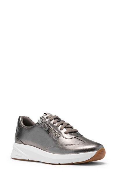 Clarks(r) Clarks(r) Code R Run Sneaker