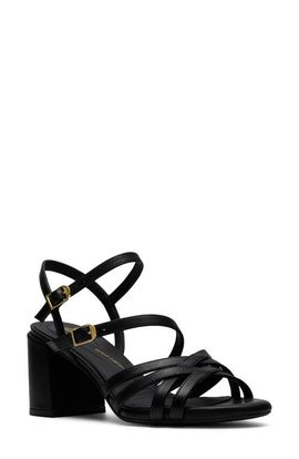 Clarks(r) Clarks(r) Ezoria Strappy Sandal