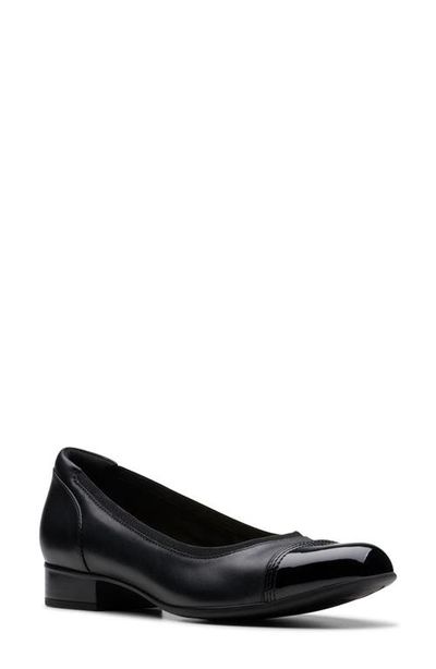 Clarks(r) Clarks(r) Krystine May Cap Toe Pump