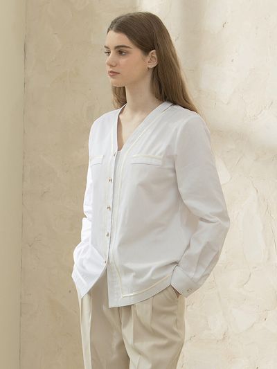 clet V Neck Tape Blouse