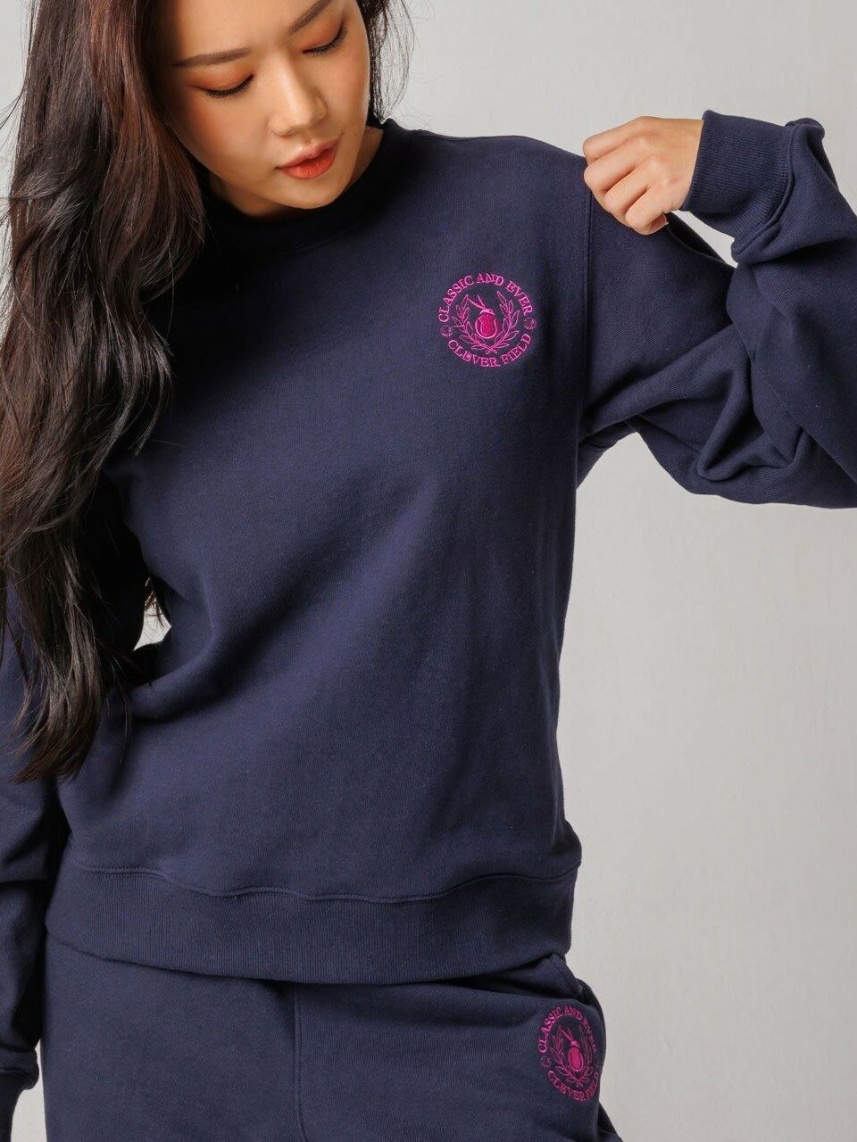 CLEVER FIELD Classic Emblem Sweatshirts _ Navy