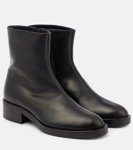 CO CO Leather ankle boots