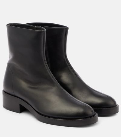 CO CO Leather ankle boots