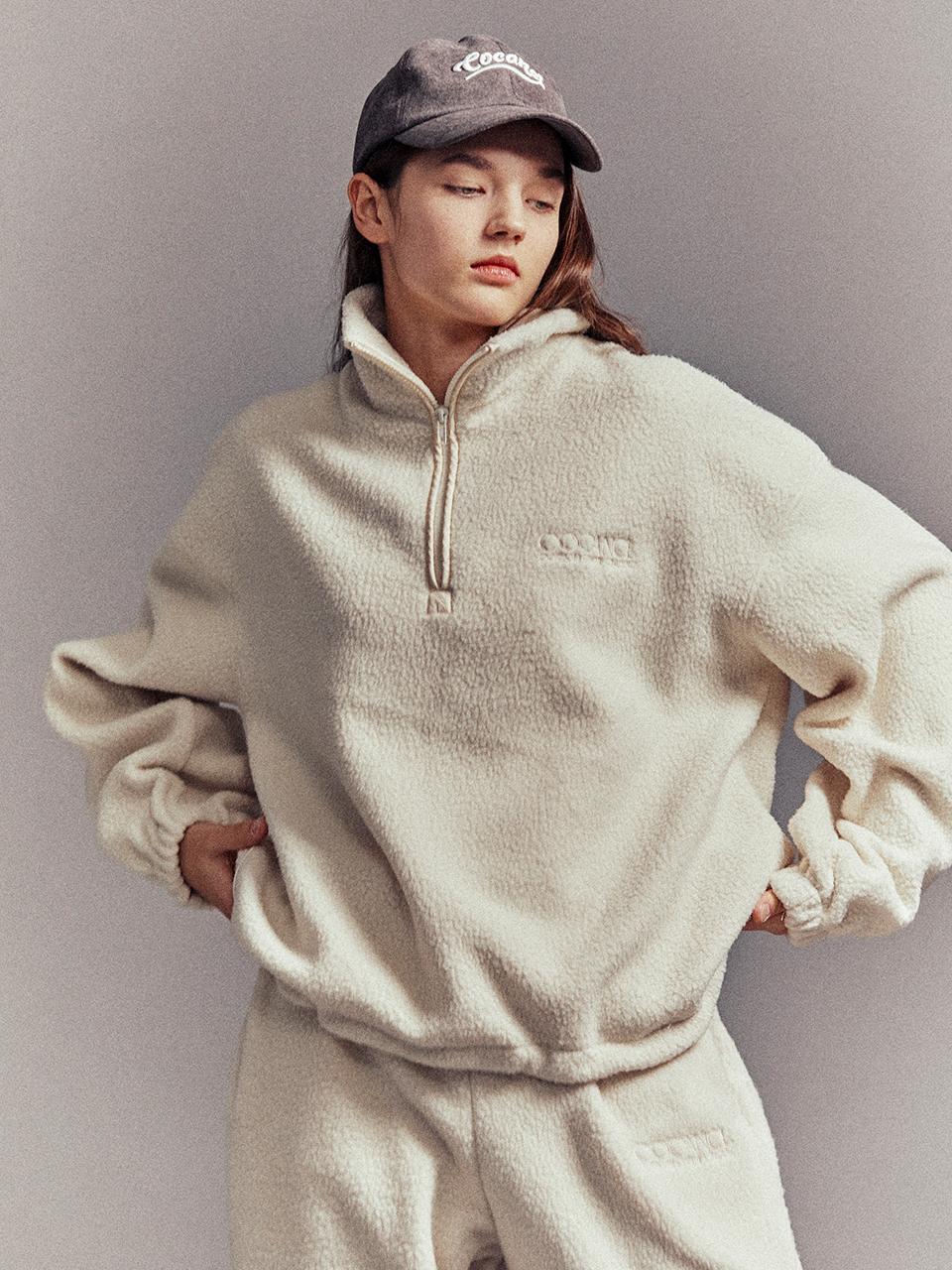 Cocancl Cozy Oversized Teddy Zip Up Jacket [Beige]