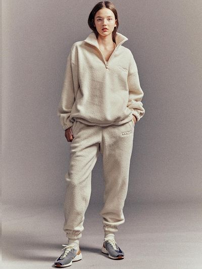 Cocancl Teddy Tapered Jogger Pants [Beige]