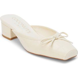 Coconuts by Matisse Coconuts by Matisse Geneva Mule