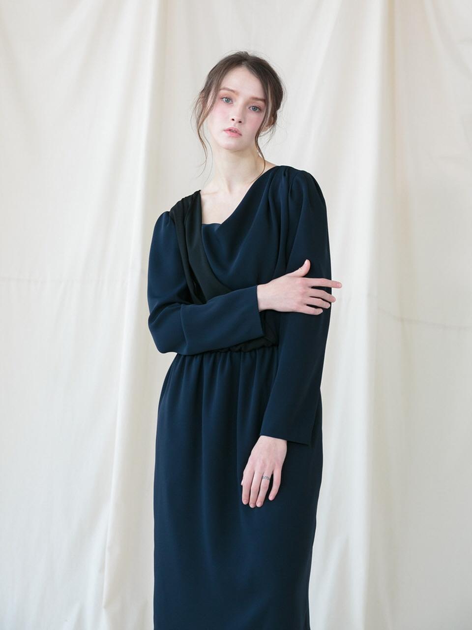 Coett Drapery Shirring Dress [Navy]
