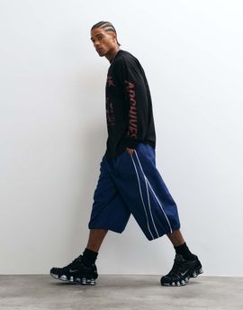 Collusion COLLUSION 3/4 length baggy shorts in navy-Blue