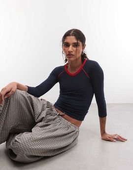 Collusion COLLUSION 3/4 length sleeve v neck sports fitted top in navy