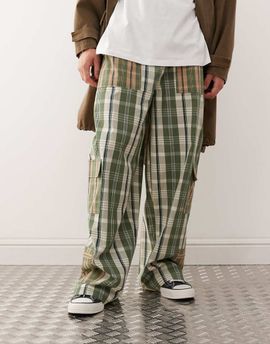 Collusion COLLUSION baggy cargo pants in mixed plaid-Green