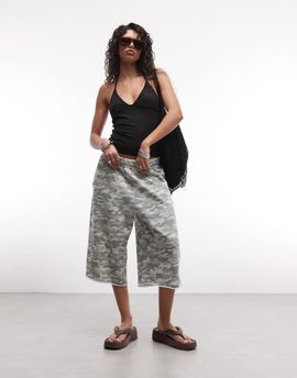 Collusion COLLUSION baggy longline jersey shorts in washed camo-Green