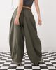Collusion COLLUSION balloon leg pant in khaki-Green - 4