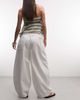 Collusion Collusion denim pull on balloon jeans in white - 3