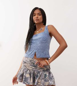 Collusion COLLUSION dropped waist mini skirt in camo print-Multi