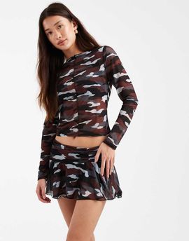 Collusion COLLUSION flippy micro mini skirt in red camo-Multi