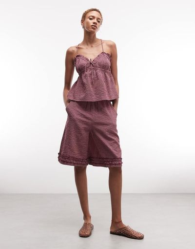 Collusion COLLUSION frill detail jorts in pink gingham