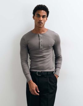 Collusion COLLUSION long sleeve fitted henley t-shirt in gray wash