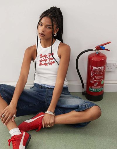 Collusion COLLUSION lucky you graphic tank top in white