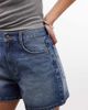 Collusion COLLUSION mom denim shorts in mid wash-Blue - 3