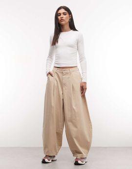 Collusion COLLUSION pleated XL balloon jeans in beige-Neutral