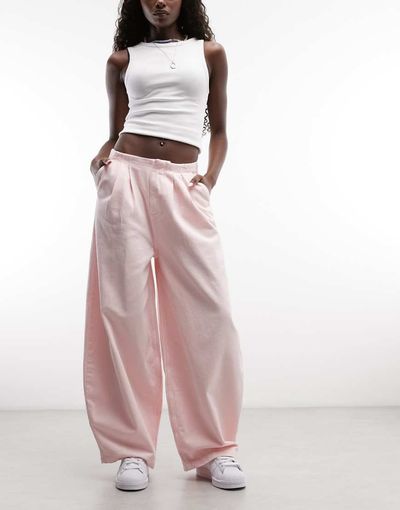 Collusion COLLUSION pleated XL balloon jeans with waistband detailing in pink