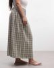 Collusion COLLUSION Plus shirred waistband maxi skirt in green plaid - 2