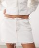 Collusion COLLUSION raw hem denim mini skirt in ecru-Neutral - 2