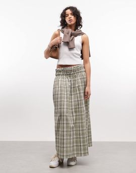 Collusion COLLUSION shirred waistband maxi skirt in green plaid