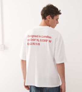 Collusion COLLUSION skater fit T-shirt in white with red print