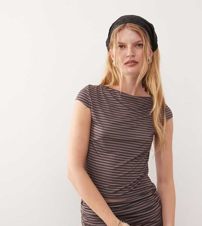Collusion COLLUSION slash neck cap sleeve T-shirt in chocolate stripe-Brown