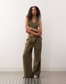 Collusion COLLUSION wide leg tailored pants in khaki - part of a set-Green