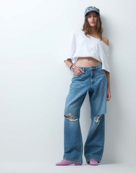 Collusion COLLUSION X001 antifit mid rise jeans with 90s distressing-Blue