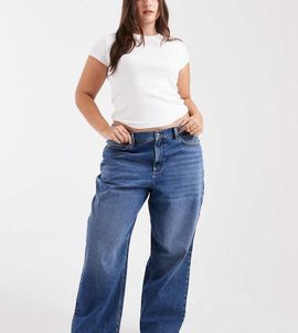 Collusion COLLUSION X001 Plus antifit mid rise jeans in mid blue