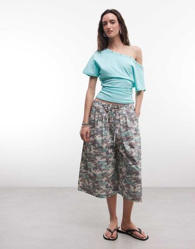 Collusion COLLUSION XL baggy longline jorts in camo-Multi