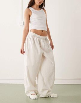 Collusion COLLUSION XL balloon pants with linen in white