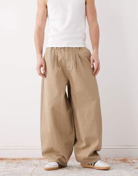 Collusion COLLUSION XL balloon pull on pleated pants in stone-Neutral