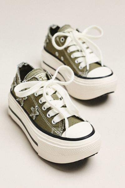 Converse Chuck Lift Platform Sneakers