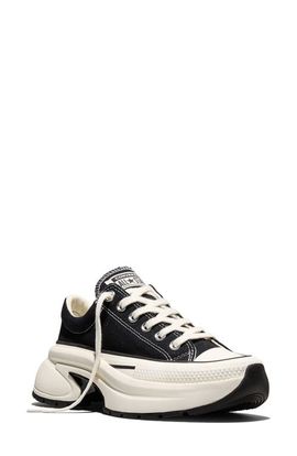 Converse Converse Run Star Crush Low Top Sneaker