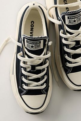Converse Converse Run Star Crush Sneakers