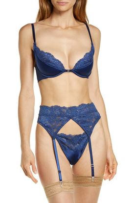 Coquette Coquette Underwire Bra, Garter Belt & Thong Set